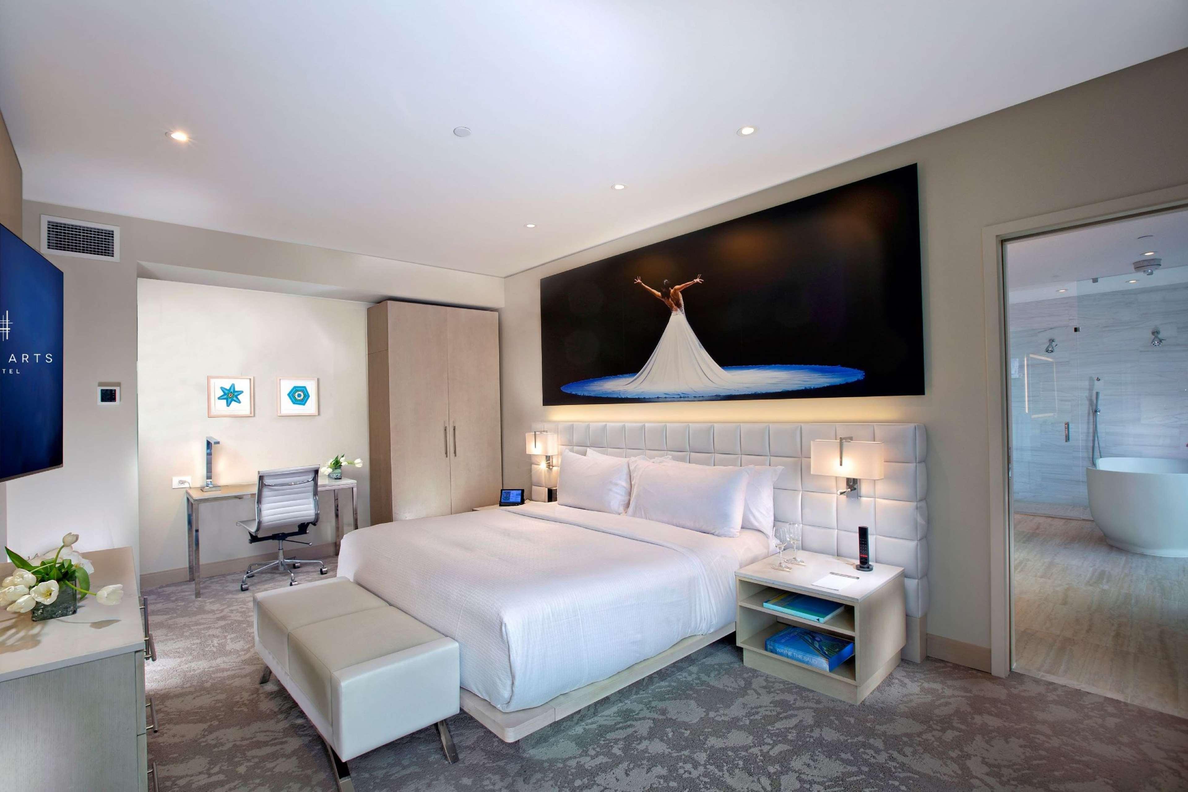 Hall Arts Hotel Dallas, Curio Collection By Hilton Ngoại thất bức ảnh