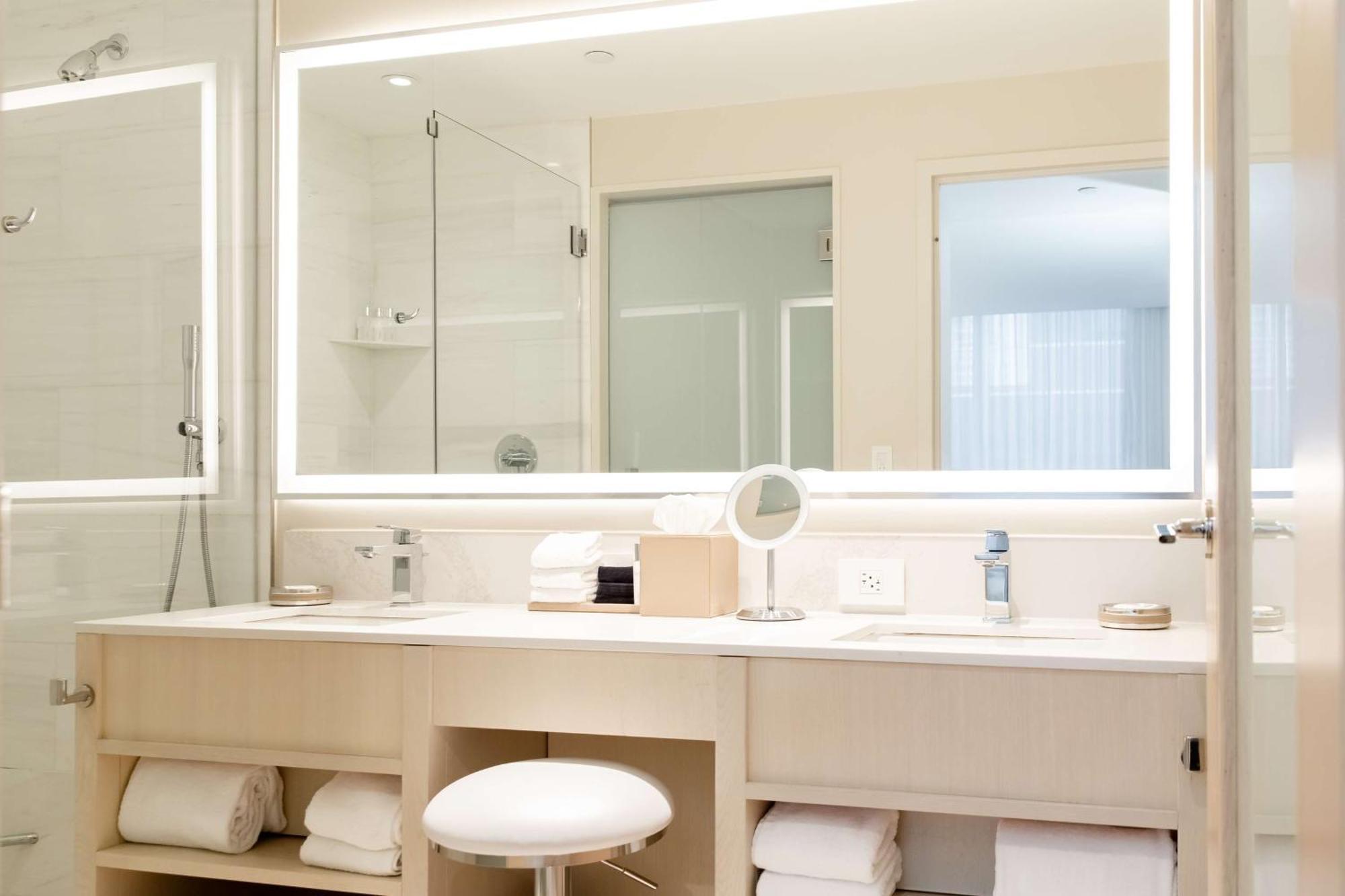 Hall Arts Hotel Dallas, Curio Collection By Hilton Ngoại thất bức ảnh